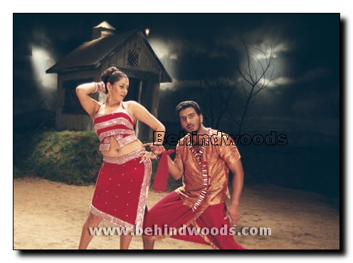 Nee Vaenundaa Chellam Gallery